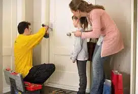 Cerrajeros apertura de puertas Villanueva del Pardillo